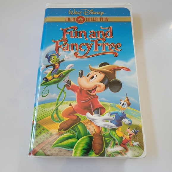 Walt Disney Gold Classic Collection Fun and Fancy Free VHS Tape - Picture 1 of 3